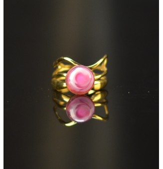 Bague triple dorée avec perle rose en verre filé – Acier inoxydable – Réglable
