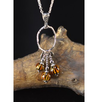 Collier long Trio Enchanté léopard – Trois perles en verre filé et acier inoxydable argenté