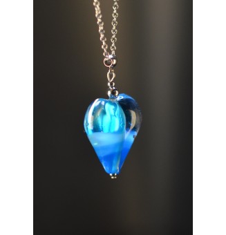 Collier gros cœur bleu dégradé en verre filé – Acier inoxydable argenté
