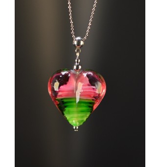 Collier gros cœur vert...