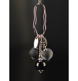 Collier long Trio Enchanté noir mat et brillant – Perles en verre filé et étoile argentée
