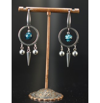 Boucles d'oreilles longues...