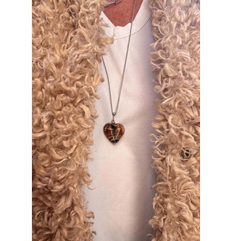 Collier long gros cœur noir et caramel en verre filé – Acier inoxydable argenté