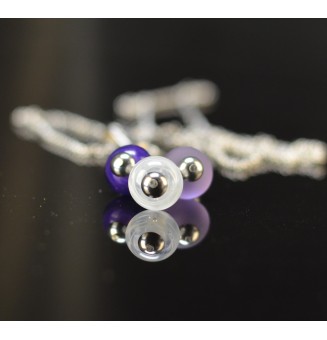 Collier long Trio Enchanté violet, mauve et blanc – Trois perles en verre filé et anneau martelé argenté