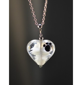 Collier « Toujours dans mon cœur » – Cœur blanc en verre filé avec empreinte de patte d'animal