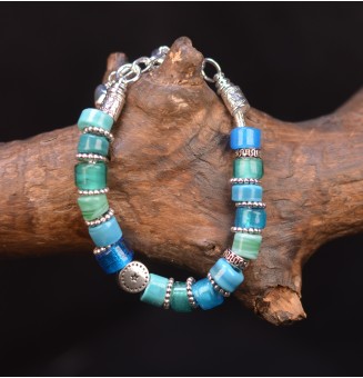 Bracelet en perles de verre bleu vert chaine serpentine
