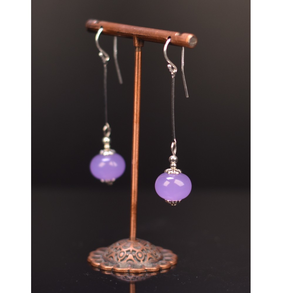 Boucles d'oreilles perles couleur violet crocus, crochets argent massif
