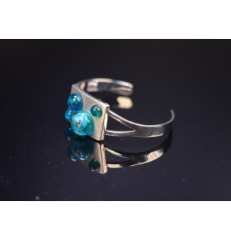 Bracelet rigide réglable avec perles de verre bleu vert