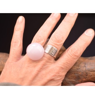 cabochon rose opale pour bague ou collier interchangeable en verre  (sans le support )