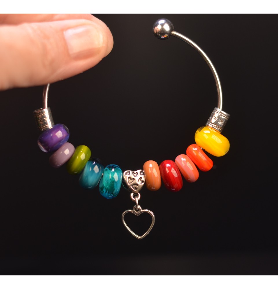 Bracelet rigide réglable avec perles de verre multicolore