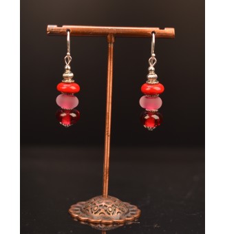 Boucles d'oreilles "RUBIS ROUGE ROSE" perles de verre filé, crochets argent massif
