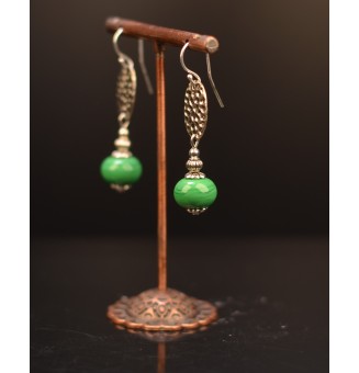 Boucles d'oreilles "VERT ITALIEN" perles de verre filé, crochets argent massif