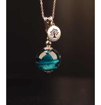 collier avec perles de verre 70 cm bleu pétrole, arbre de vie