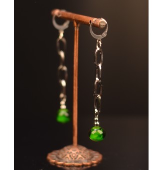 Boucles d'oreilles "vert rosetta" perles de verre filé, dormeuses acier inoxydable