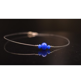 Collier 45 cm + 3 cm "bleu opale" en fil nylon translucide semi rigide