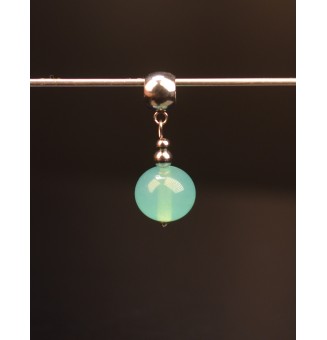 Charm "nymph" avec perles de verre sur beliere pour collier ou bracelet