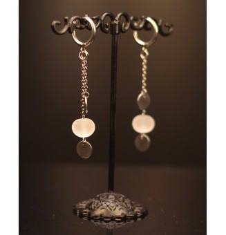 Créoles 1.4 cm en Acier Inoxydable avec perle de verre "BLANC Givré"