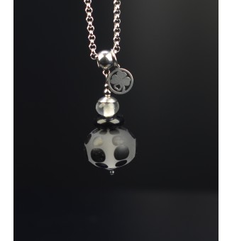 collier avec perles de verre 70 cm "Noir Blanc givré"