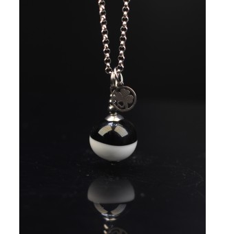 collier noir blanc avec perles de verre 60 cm+ 3 cm