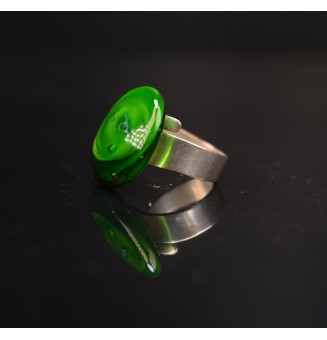 cabochon "Vert rosetta" pour bague ou collier interchangeable en verre  (sans le support )