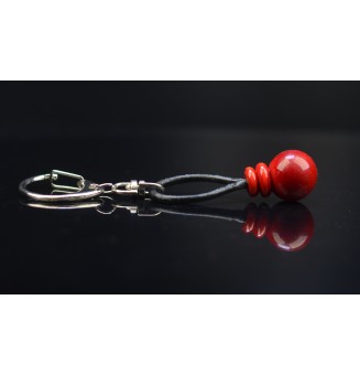 Porte clés, bijou de sac  "ROUGE" ( ou porte clés) perles de verre