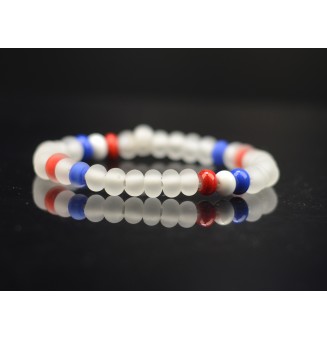bracelet élastique "bleu blanc rouge" en perles de verre filé (15.5 a 16.5cm)
