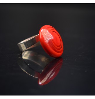 cabochon "rouge" pour bague ou collier interchangeable en verre  (sans le support )