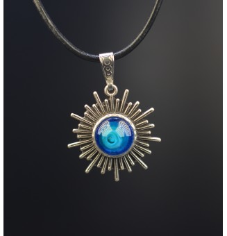 Collier soleil avec perles de verre bleu vert  45+2 cm
