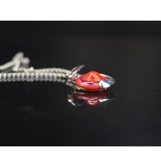 Collier " rouge rubis" avec perles de verre  40+2 cm